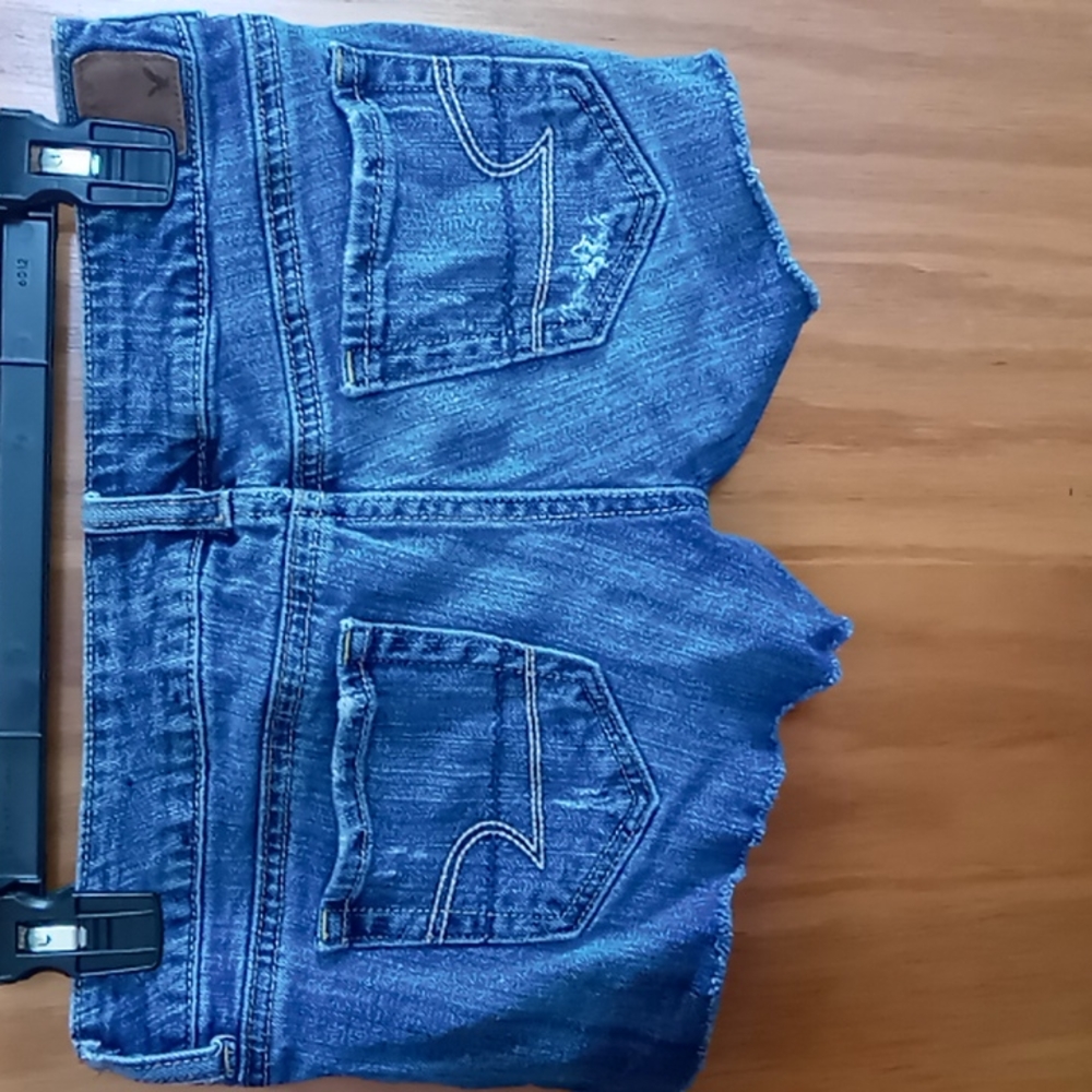 Cut off shorts